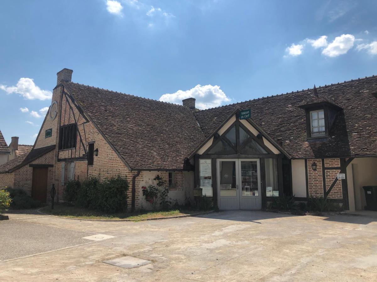 La Casa D'Olianna - Jolie Maison / Jeux / Grand Jardin Villeny المظهر الخارجي الصورة
